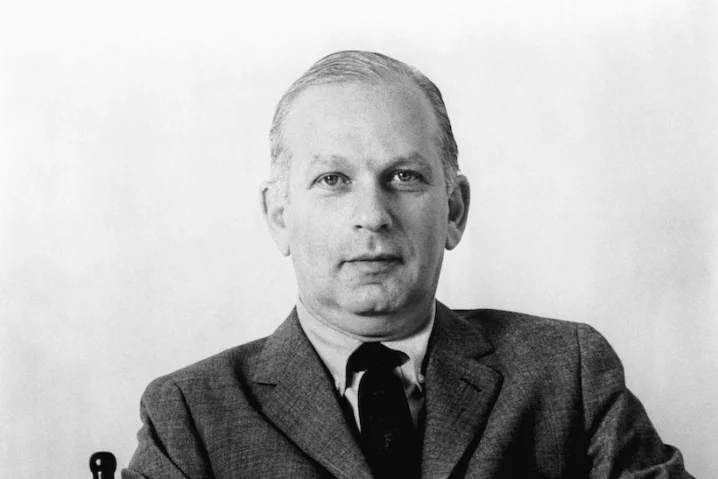 Sejarah Copywriting dan Perkembangannya - Panduan Lengkap 22 Bill Bernbach